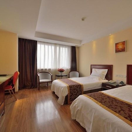 Greentree Alliance Beijing West Railway Station Zhanqian North Square Hotel Kültér fotó